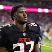Falcons LB James Pearce Jr. arrested on battery charges