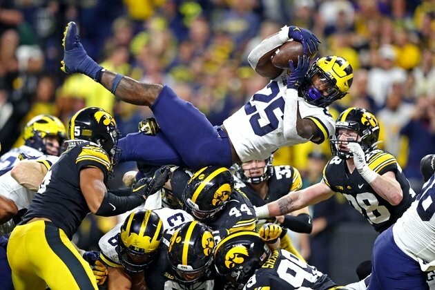 No. 2 Michigan runs roughshod over No. 13 Iowa in Big Ten title game