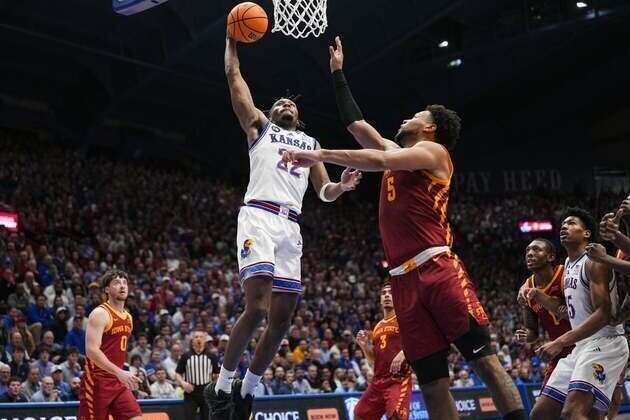 Top 25 roundup: Kansas ends No. 2 Iowa State's perfect start
