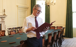 Short-selling surges as traders 'bet against Britain' amid Starmer leadership crisis