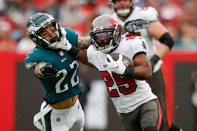 Bucs designate RB Giovani Bernard to return from IR