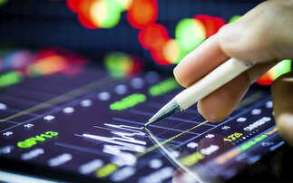 Rising uncertainty and prices pushing investors to advisers