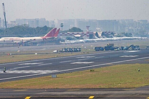 India hikes fuel prices for international flights
