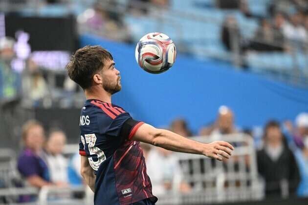 Revolution extend D Will Sands through 2030 season