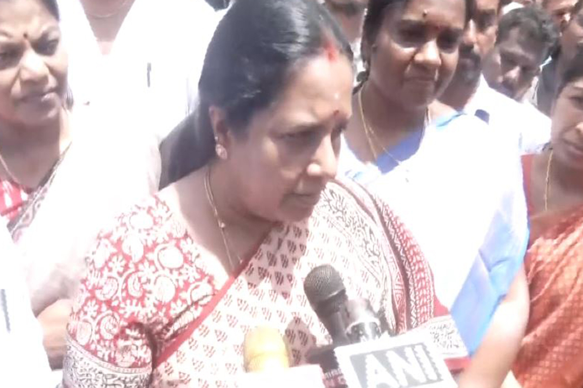 BJP Mahila Morcha chief Vanathi Srinivasan demands accountability on Karur stampede