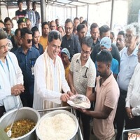 Tripura CM launches midday meals for patients, their families at Rs 10 at AGMC, GBP
