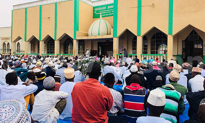 Muslims celebrate Eid Aduha Muslims celebrate Eid Aduha