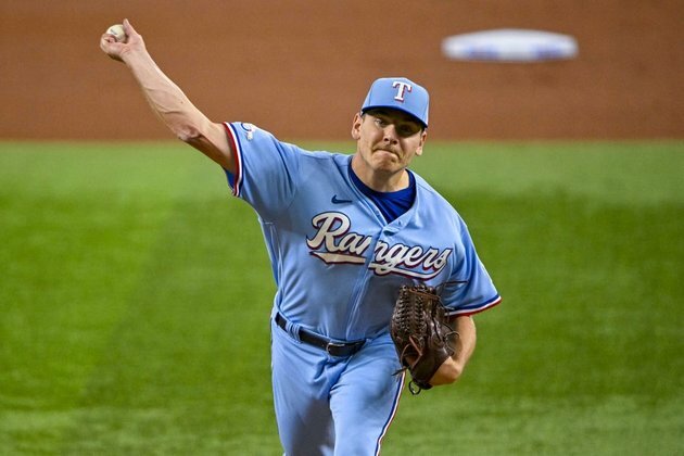Rangers RHP Spencer Howard (shoulder) moved to IL