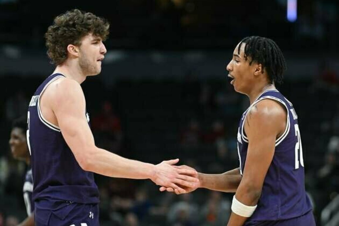 Returning Nick Martinelli leads Northwestern into opener vs. Mercyhurst