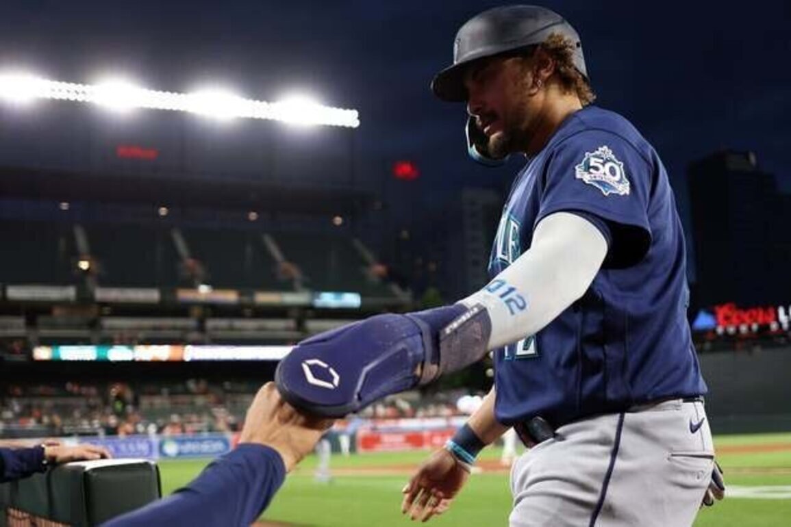Mariners dealing with injuries ahead of rematch vs. Orioles