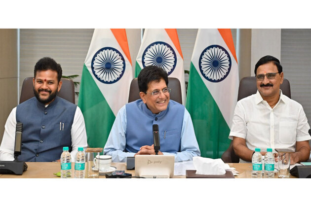 Piyush Goyal holds talks with stakeholders to boost aquaculture and tobacco industries of Andhra Pradesh