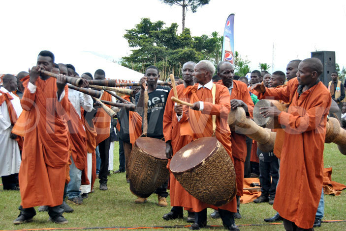 makondere dance at aruzika 