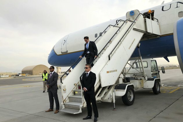 US Defense Secretary Make Unannounced Visit to Afghanistan