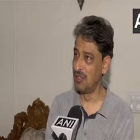 "Trump is constantly giving statements, and what is our PM doing?": Congress leader Imran Masood