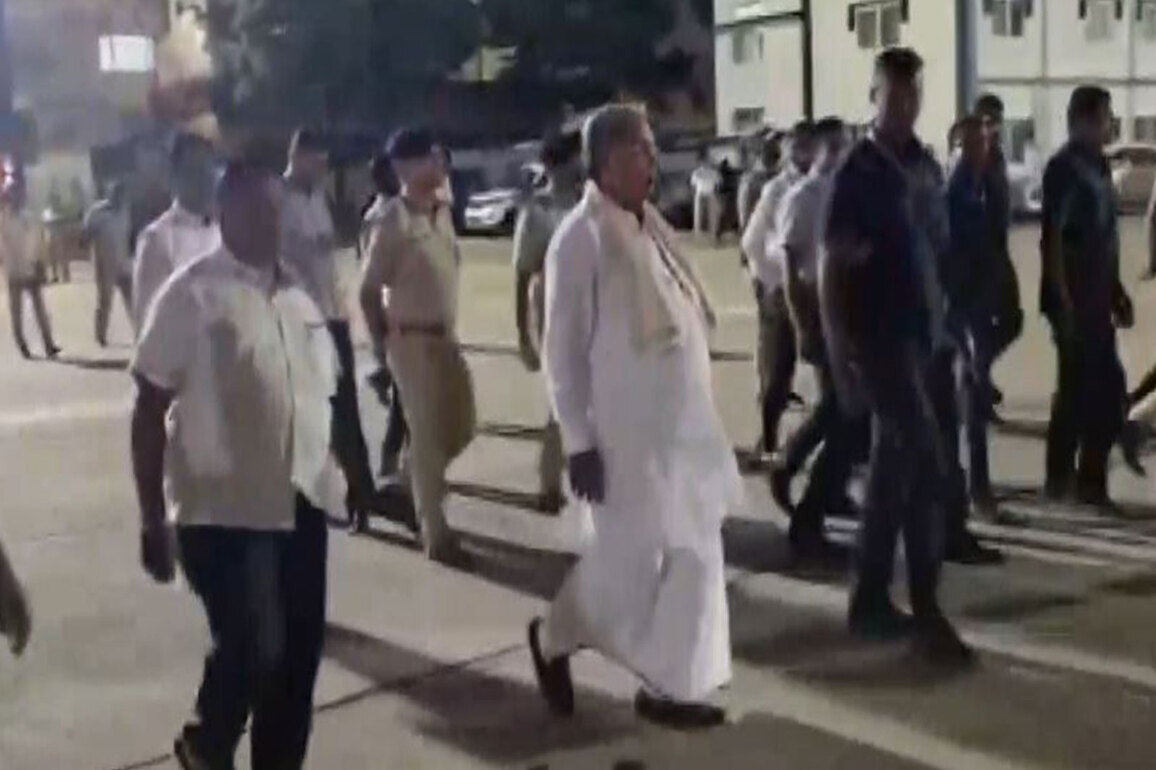 Karnataka CM Siddaramiah, DK Shivakumar depart for Delhi amid buzz around leadership change
