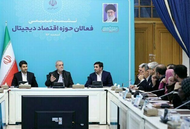 President Stresses Backing Iranian Start-Up Businesses