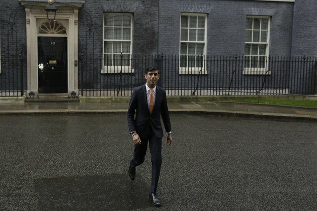 British Finance Minister Unexpectedly Resigns