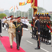 Sri Lanka: COAS General Upendra Dwivedi discusses strengthening defence cooperation with Colombo; reviews guard of honour