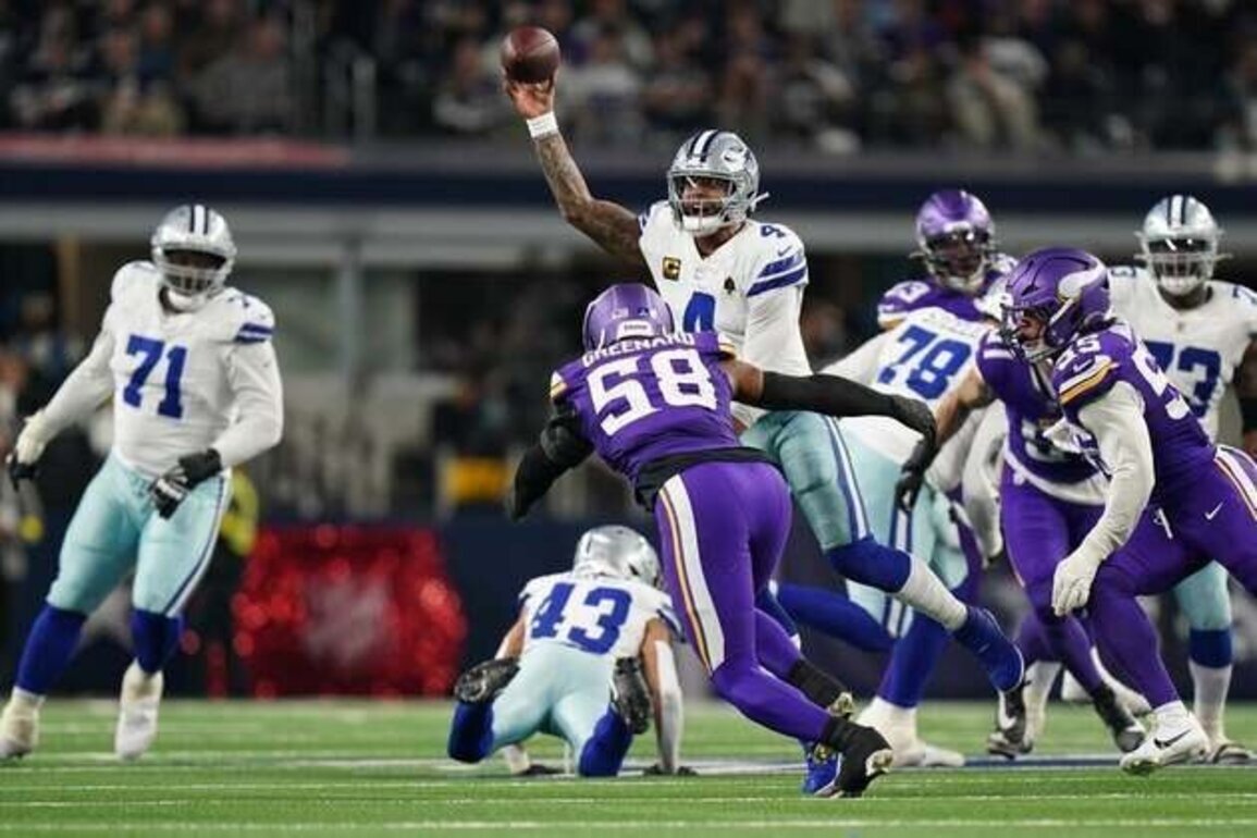 Reports: Vikings may shop OLB Jonathan Greenard