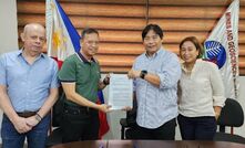 Ceremonial signing of the MCB MPSA at the Mines and Geosciences Bureau (MGB) Office. Photo: Philippine Embassy, Canberra