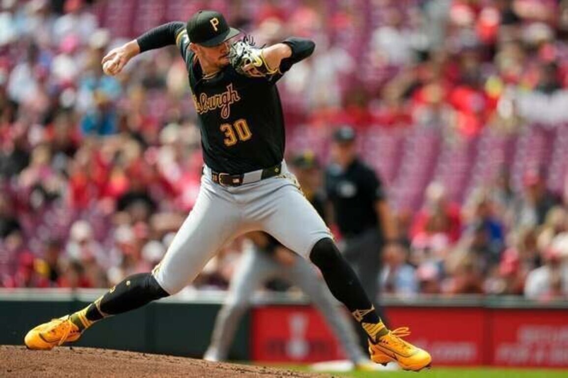 Padres set for first-ever look at Pirates ace Paul Skenes