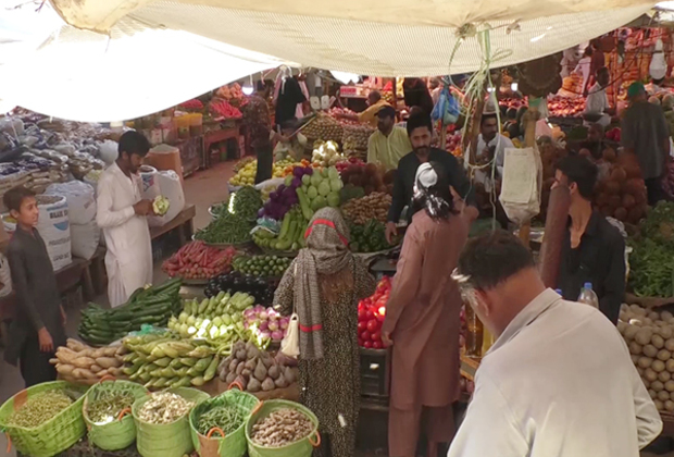 Karachi faces price hike during Ramadan, residents struggle to afford essentials