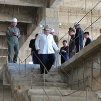 Kim Jong Un blames poor hospital construction on use of unskilled military labor