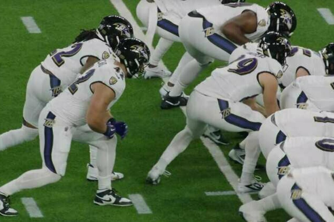 'Tush Push' Ban Doesn't Pass; Ravens Reportedly Side with Eagles