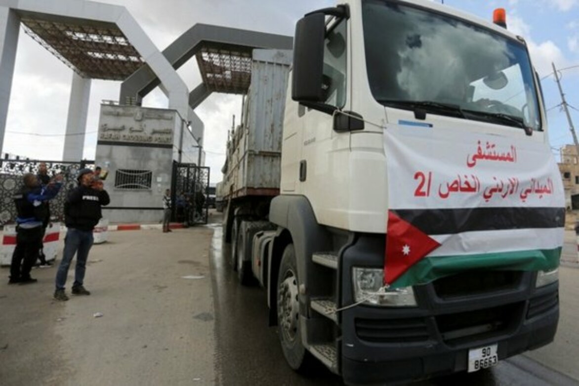 Israel approves minimal increase in amount of fuel entering Gaza