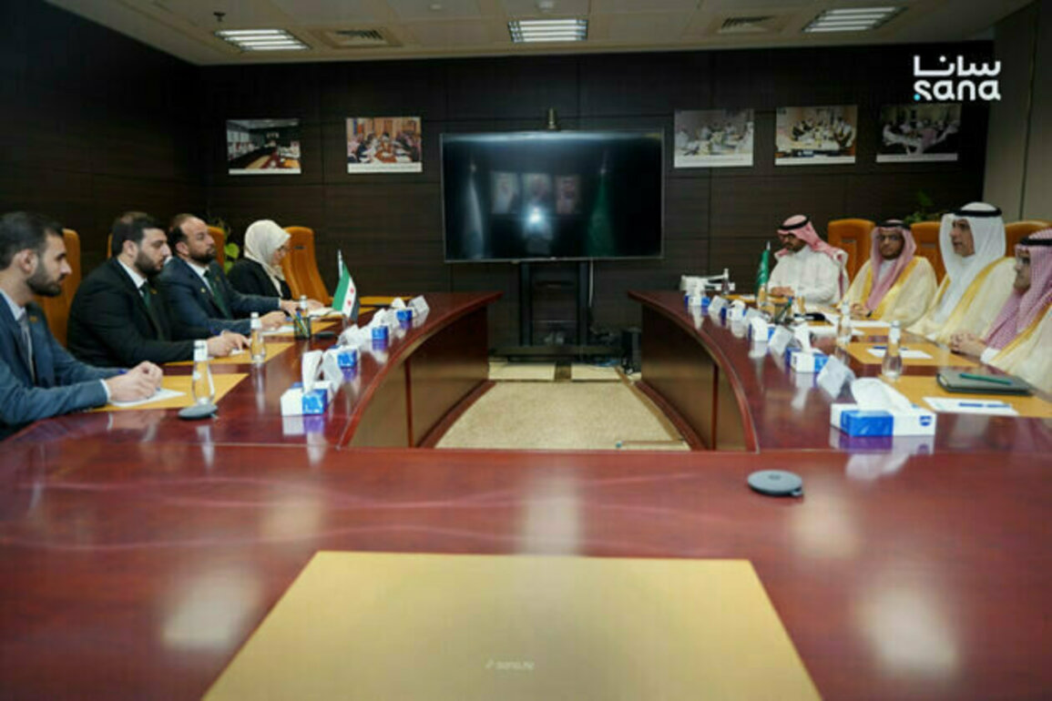 Information Minister visits Saudi state-run news agency headquarters