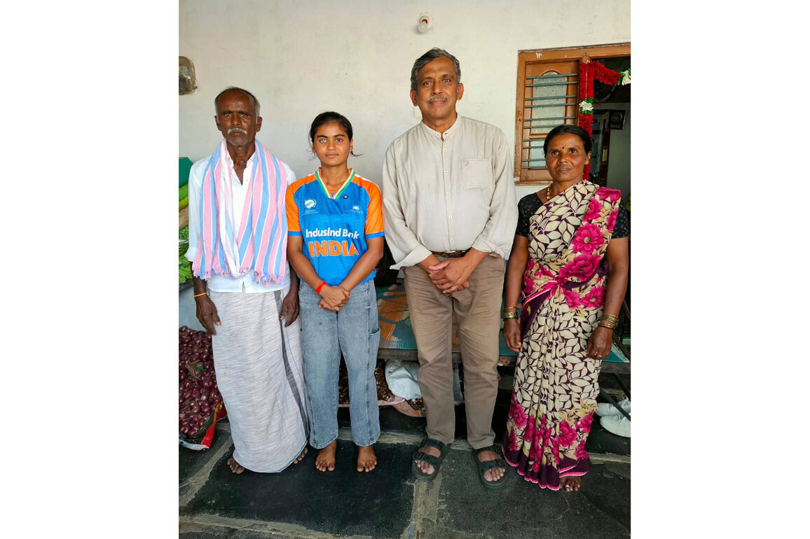 Ranga Rao Memorial School for Differently Abled Alumna Deepika T C gets a Grand Welcome in her Hometown