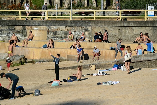 During COVID lockdown, is it OK to go to the beach? We asked 5 experts