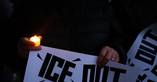 Roundup : U . S . celebrities denounce ICE escalating violence in Minnesota