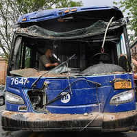 1 killed, 32 injured in bus-SUV collision on Los Angeles area freeway