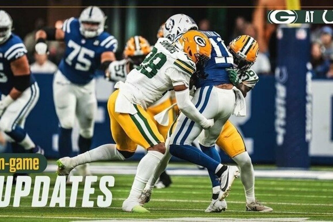Colts lead Packers 13-3 at halftime