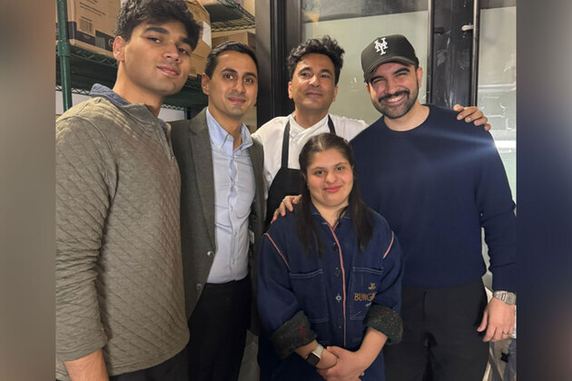Vikas Khanna hosts NYC Mayor Zohran Mamdani for special Iftar dinner at Bungalow restaurant