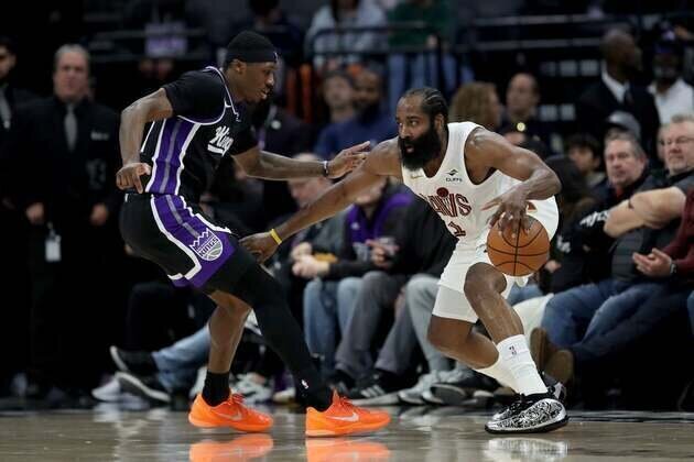 NBA roundup: James Harden makes triumphant debut as Cavs down Kings