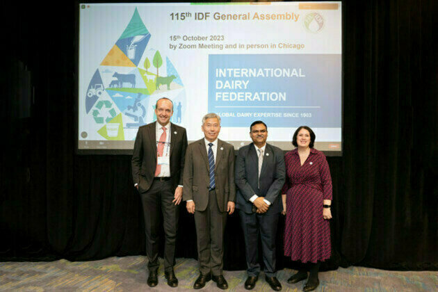 Yili's Vice President Yun Zhanyou Elected to the Board of the International Dairy Federation