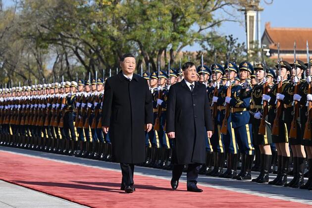 Xinhua Headlines: Xi calls for advancing community with shared future when meeting Thailand's king