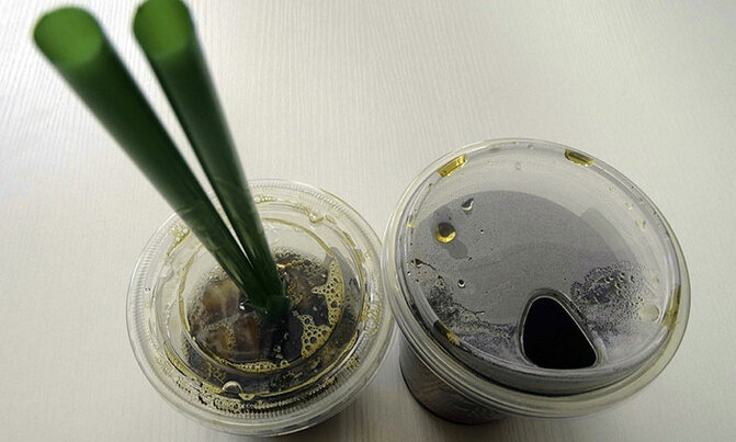 A plan to phase out plastic straws by 2020 A plan to phase out plastic straws by 2020