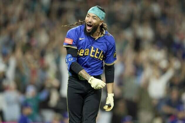 J.P. Crawford walk-off homer lifts Mariners past Rangers