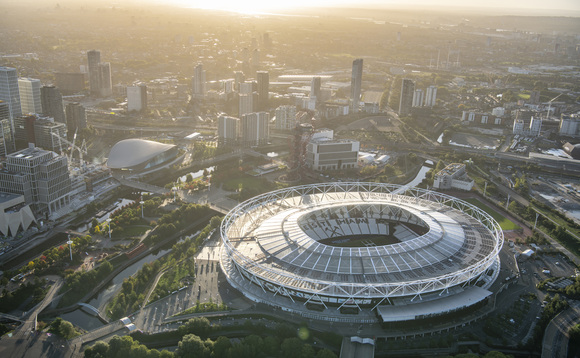 London Stadium goes for gold with £4.35m solar roof project