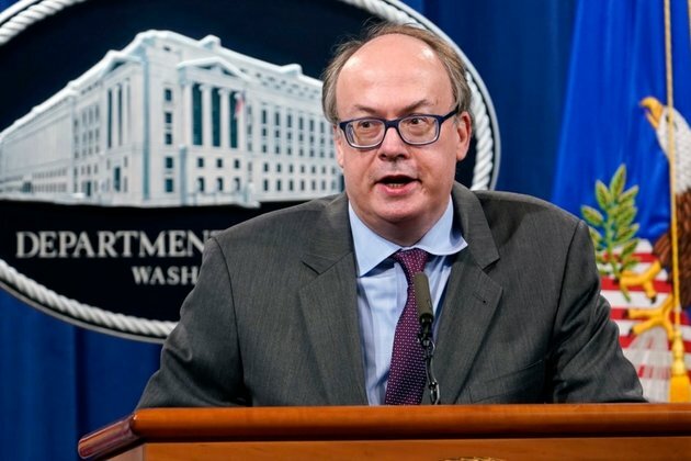 January 6 Panel Votes to Hold Former DOJ Official in Contempt