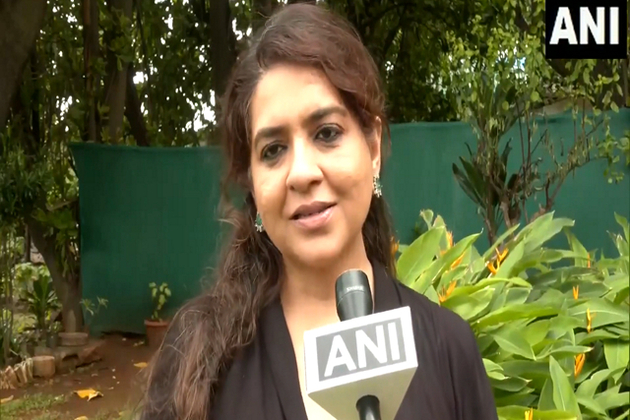 His name is Uddhav Thackeray or Uddhav Gandhi: Shaina NC