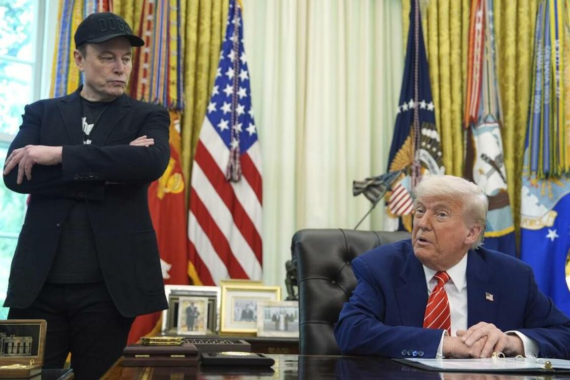 Musk's dad says Trump row triggered by intense stress