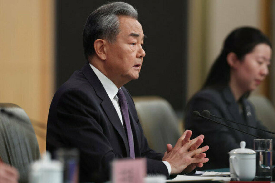 Wang Yi calls for deeper China-LAC cooperation and mutual support