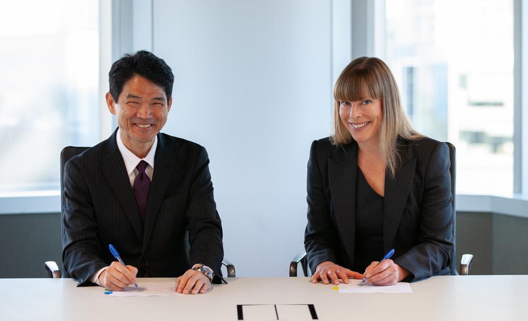 Hideyuki Okamoto and Katie Jackson 