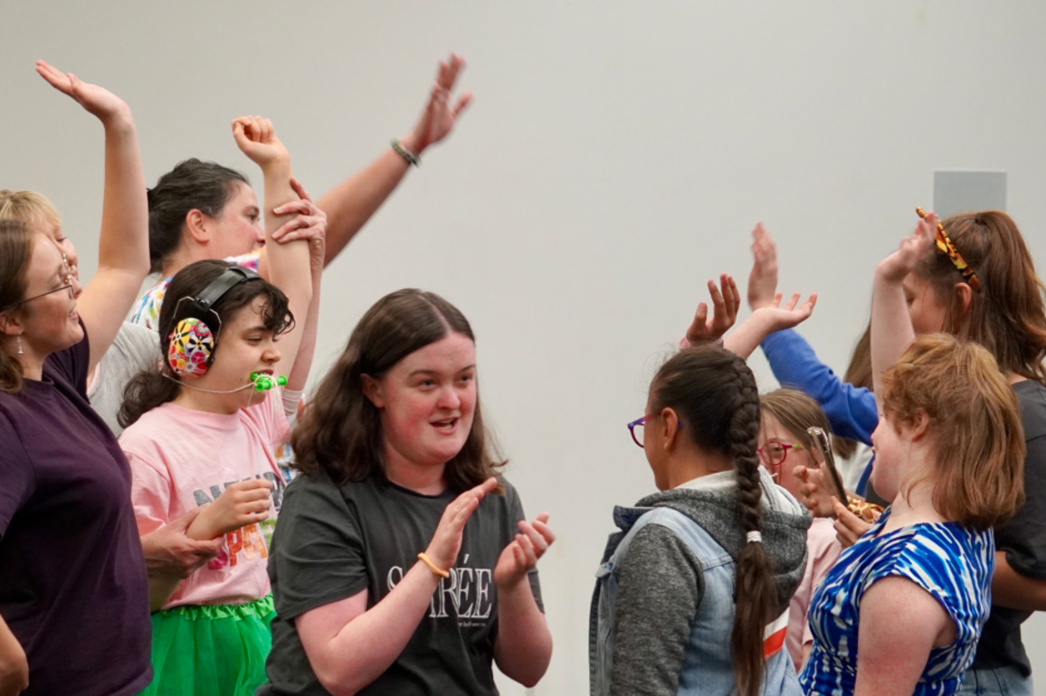 Volunteers run StarJam workshops after charity closes