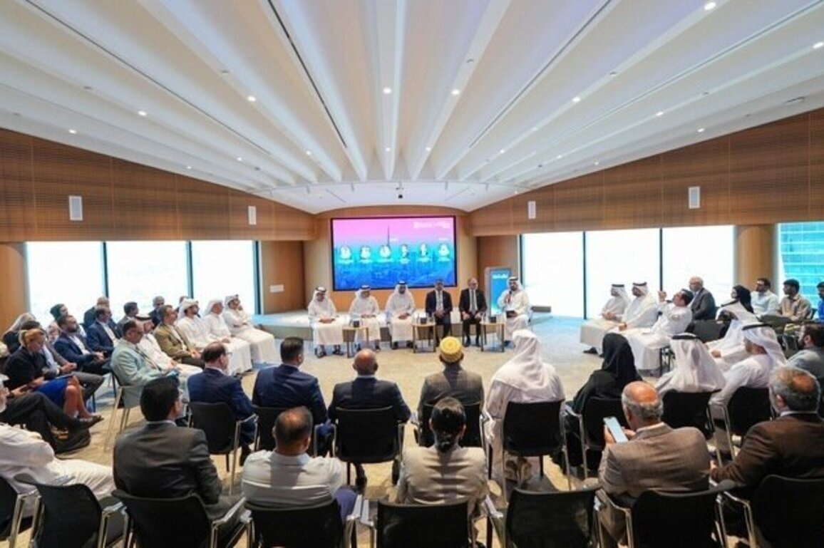 Dubai Chamber of Commerce holds open dialogue with 86 private sector representatives to support financial resilience