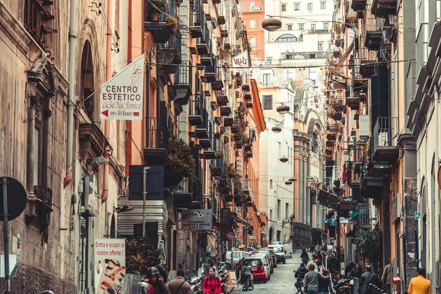 Five books to read that bring Naples to life